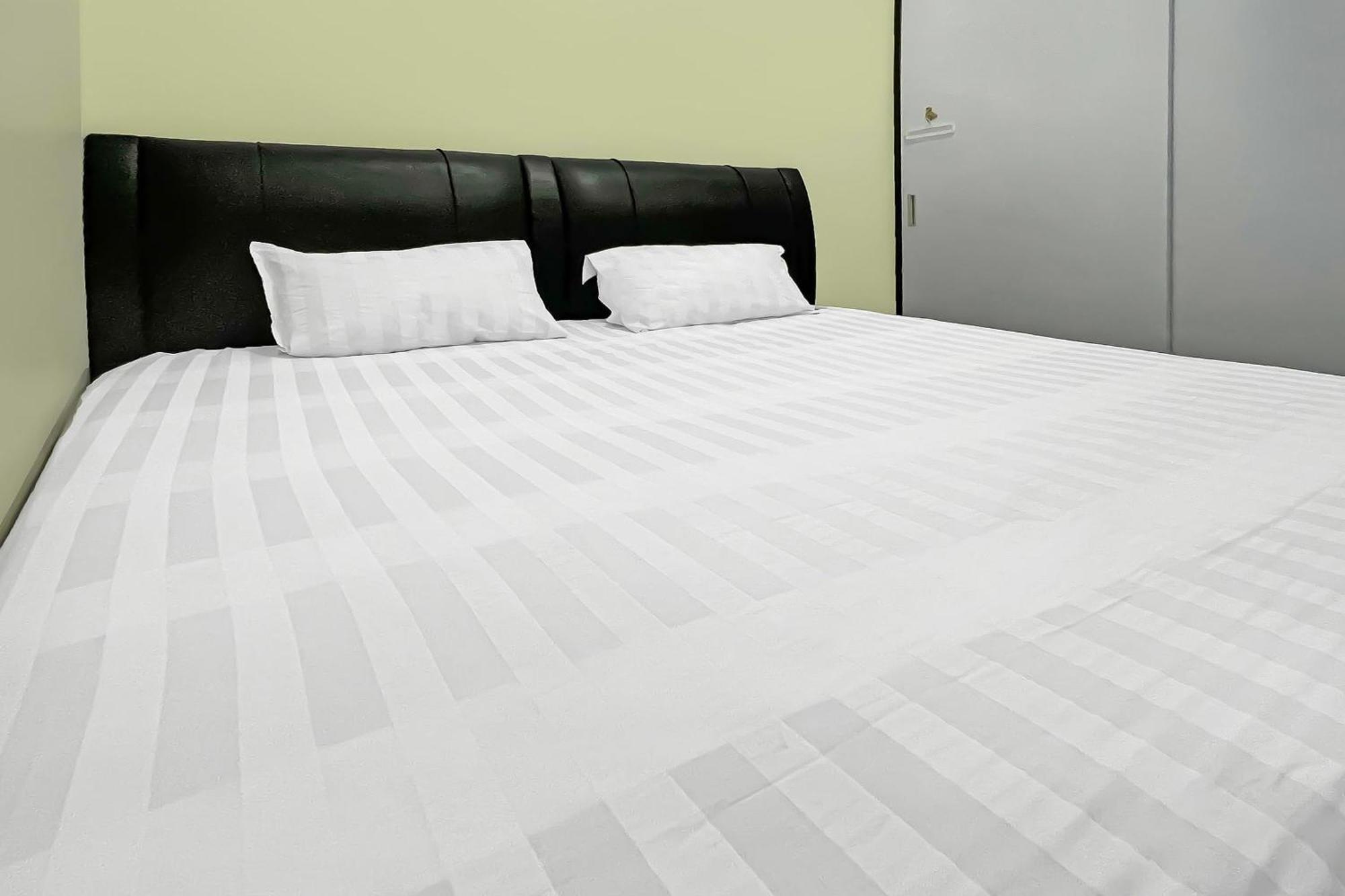 Spot On 92654 Oma Hotel Makassar